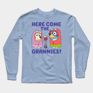 Here come the grannies, Jannet and Rita Bluey Long Sleeve T-Shirt